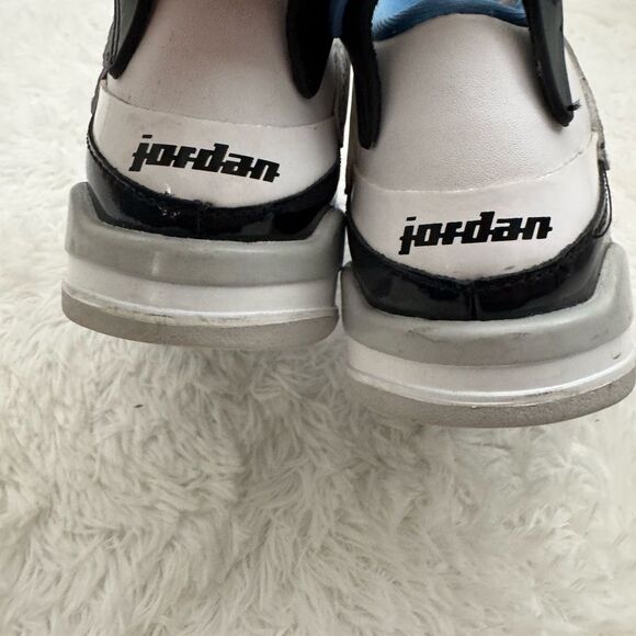 Jordan Dub Zero Kids Sneakers Size 1.5Y - Picture 5 of 7